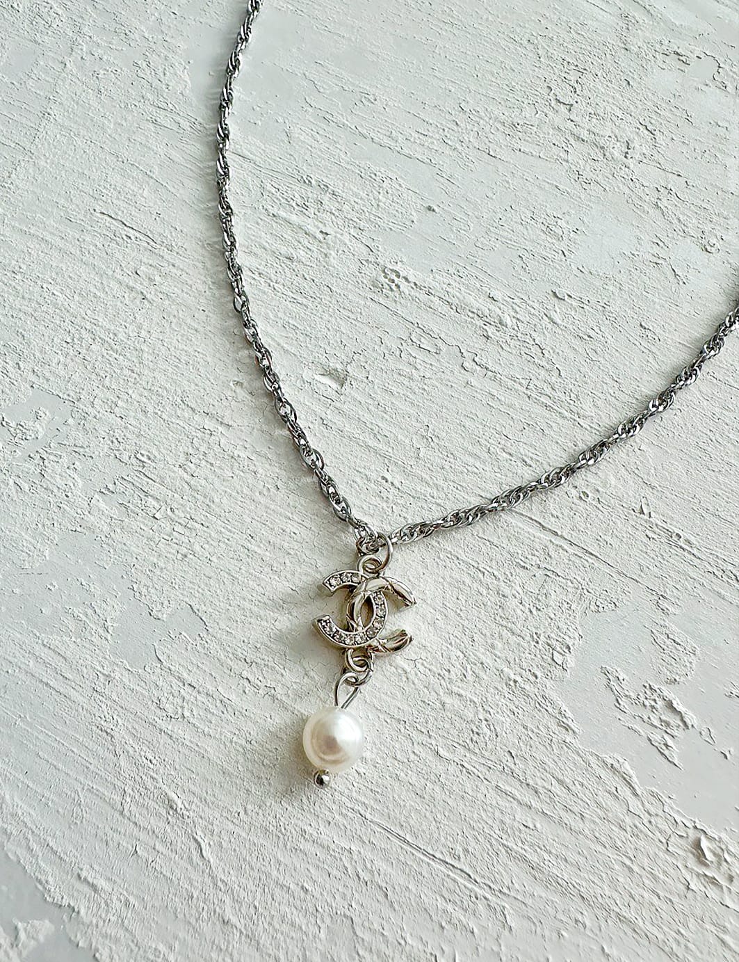 Pearl Luxe Chanel Necklace 2