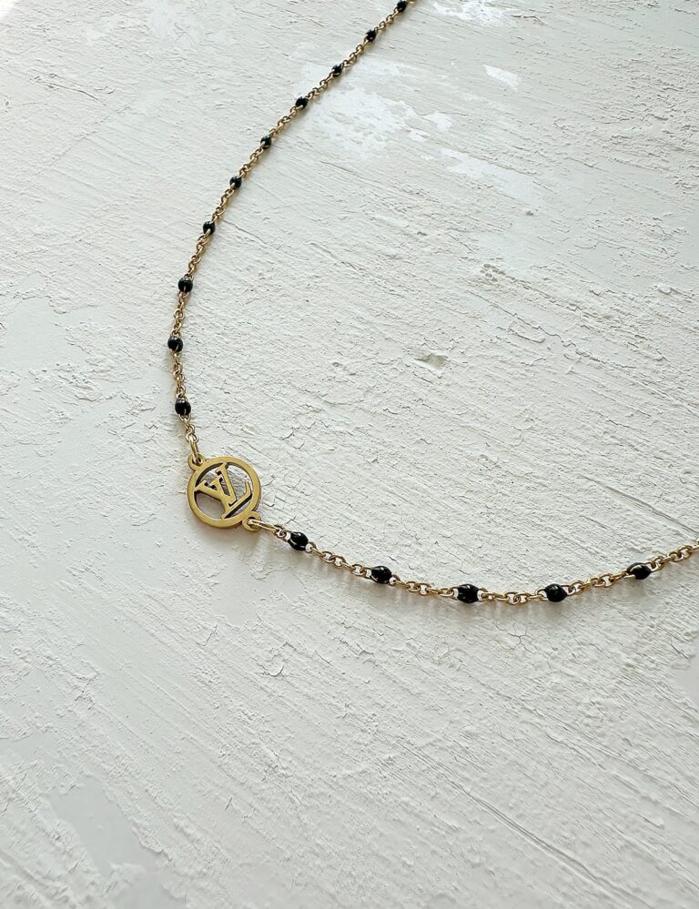Louis Vuitton Midnight necklace