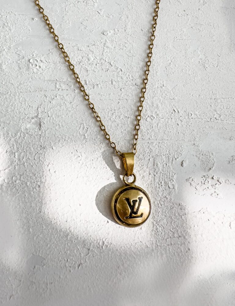 Louis Vuitton Mini Noir Necklace
