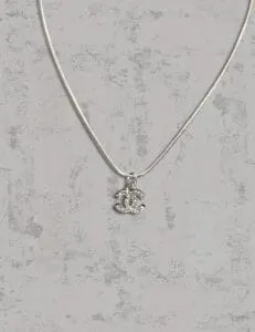 Dreamized 21 Tiny Crystal Kiss CC Necklace 2