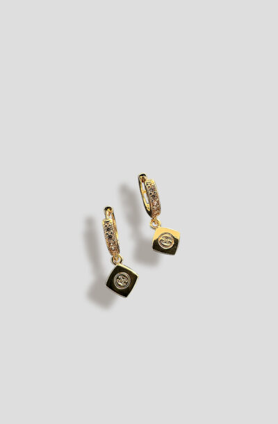 Demiqa Chanel Drop Earrings detail