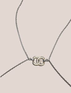 Dreamized 12 Celeste Bicolor Chanel body chain 6